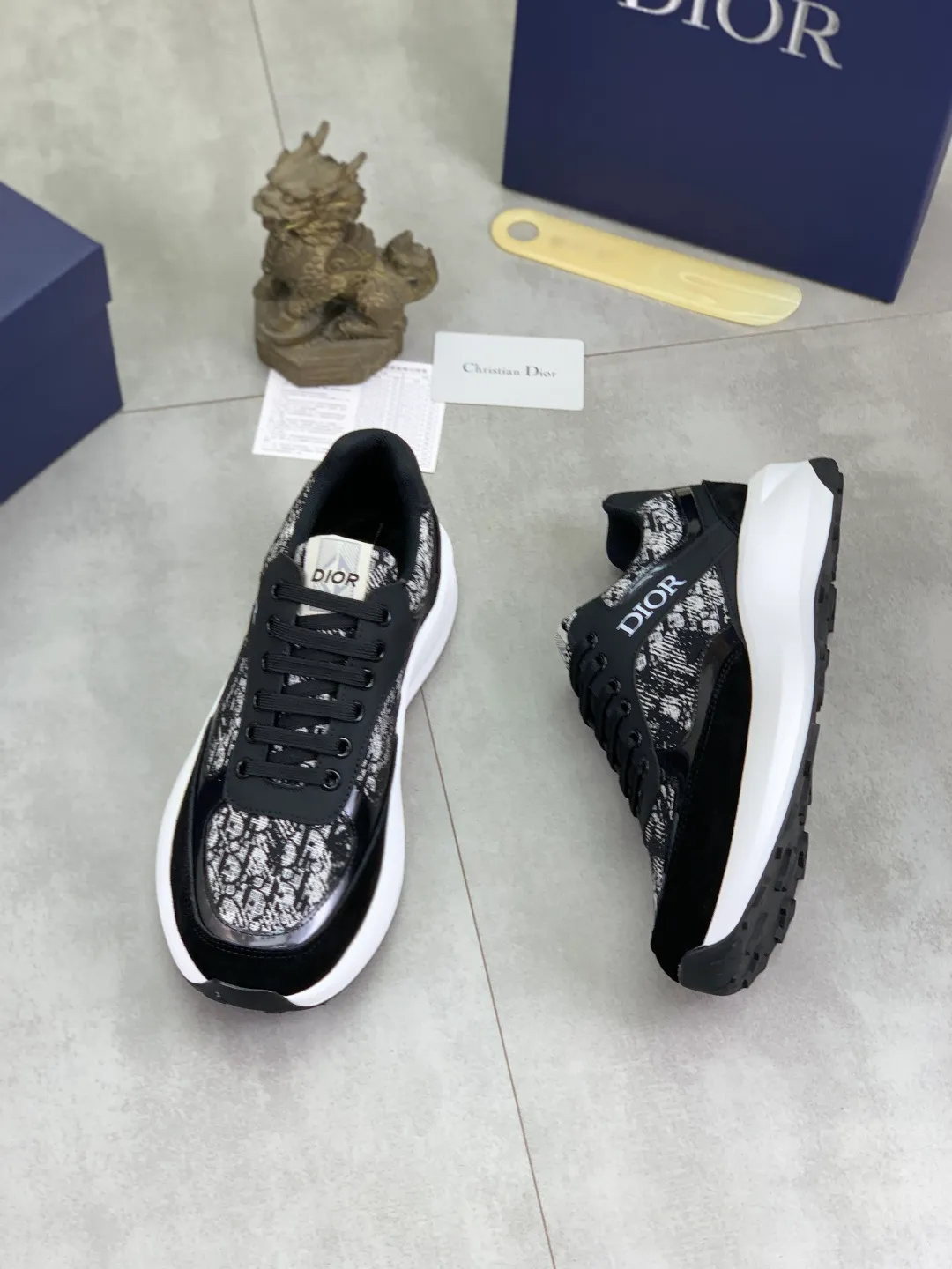 Men's Men's Shoes💰P420💰[New Style]🆘[Dior] 2025 Dior Original Lace-up Low-top Men's Shoes Classic casual shoes🔥This model is the official flagship model, with high quality and made by famous original designers. It is made of high-quality cowhide with original materials➕comfortable and breathable mesh lining➕pigskin insole. The perfect last shape and generous and fashionable design have attracted many consumers. Suitable for drivers to drive🚗. What you want is the best quality in the market. Color 4️⃣Code number: 38--44 (45 customized)